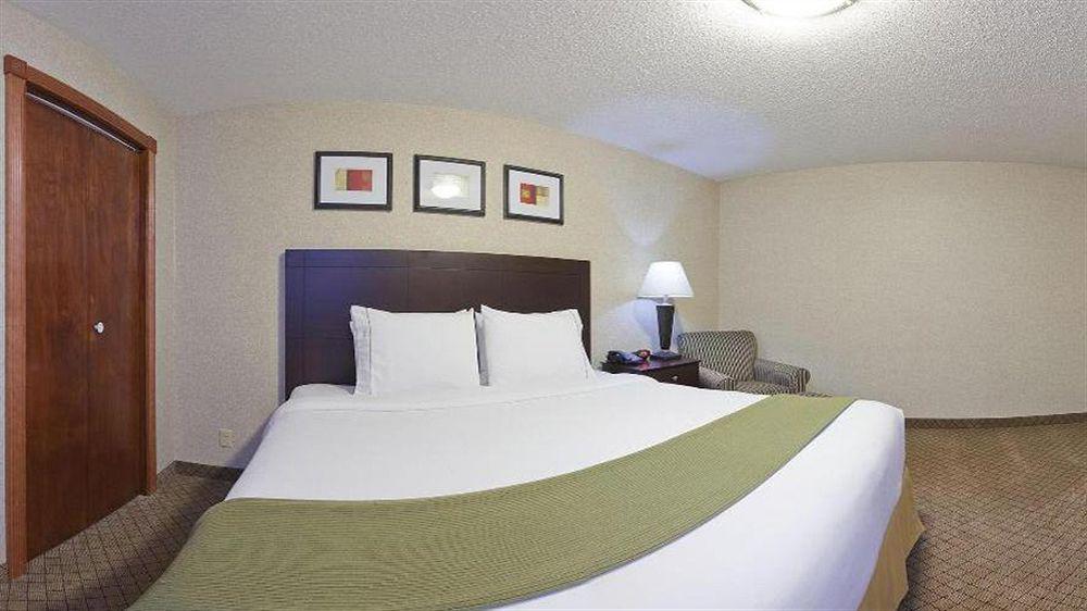 Holiday Inn Express Hotel & Suites Anderson By Ihg Экстерьер фото